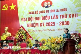 Bí thư Tỉnh ủy, Chủ tịch HĐND, Trưởng đoàn Đoàn biểu Quốc hội tỉnh, Bí thư Đảng ủy Quân sự tỉnh Lai Châu khóa XVI Giàng Páo Mỷ phát biểu tại Đại hội. (Ảnh: TTXVN phát)