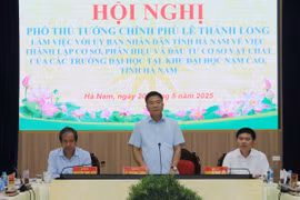 Phó Thủ tướng Chính phủ Lê Thành Long phát biểu tại buổi làm việc. (Ảnh: Thanh Tuấn/TTXVN)