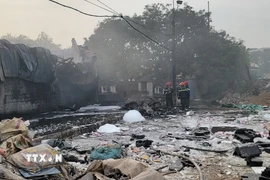 Hiện trường vụ cháy. (Ảnh: Mạnh Khánh/TTXVN)