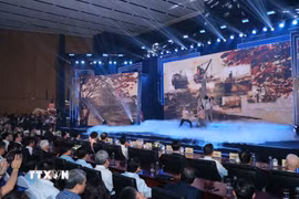 Chương trình nghệ thuật chào mừng khai mạc Hội báo toàn quốc 2026. (Ảnh: Minh Quyết/TTXVN)