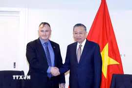 Tổng Bí thư, Chủ tịch nước Tô Lâm tiếp ông Craig Bradshaw, Giám đốc điều hành Công ty EQ Resources Limited (Australia). (Ảnh: Thống Nhất/TTXVN)