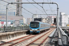 Tàu chạy trên tuyến metro Bến Thành-Suối Tiên. (Ảnh: Quốc Khánh/TTXVN)