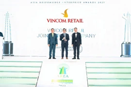 Công ty Cổ phần Vincom Retail giành “cú đúp” danh hiệu: Top 50 Công ty niêm yết tốt nhất Việt Nam 2025 và “Lãnh đạo Xanh” châu Á.