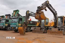 Nghi thức khởi công dự án. (Ảnh: Minh Thu/TTXVN)