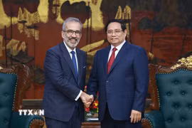 Thủ tướng Phạm Minh Chính tiếp Bộ trưởng Quốc vụ, Bộ trưởng Ngoại giao Bồ Đào Nha Paulo Rangel đang thăm chính thức Việt Nam. (Ảnh: Dương Giang/TTXVN)