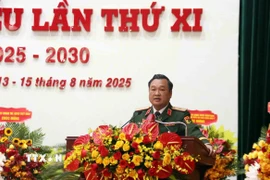 Thiếu tướng Trần Vinh Ngọc, Chính ủy Quân khu 7 được bầu giữ chức Bí thư Đảng ủy Quân khu nhiệm kỳ 2025-2030. (Ảnh: Xuân Khu/TTXVN)