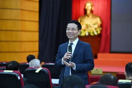 Bộ trưởng Bộ Khoa học và Công nghệ Nguyễn Mạnh Hùng.