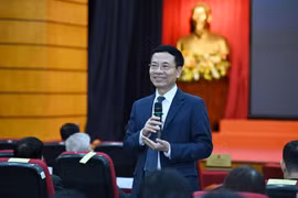 Bộ trưởng Bộ Khoa học và Công nghệ Nguyễn Mạnh Hùng.