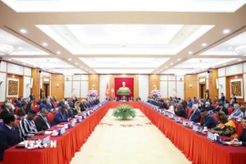 Tổng Bí thư Tô Lâm tiếp Trưởng đoàn các nước tham dự Lễ mở ký Công ước Liên hợp quốc về chống tội phạm mạng. (Ảnh: Thống Nhất/TTXVN)