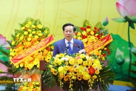 Ông Đỗ Thanh Bình, Ủy viên Trung ương Đảng, Bí thư Thành ủy Cần Thơ nhiệm kỳ 2020-2025, thay mặt Đoàn Chủ tịch phát biểu bế mạc Đại hội. (Ảnh TTXVN phát)