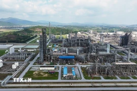 Nhà máy lọc hóa dầu Nghi Sơn nằm trong khu kinh tế Nghi Sơn, phường Nghi Sơn, tỉnh Thanh Hóa. (Ảnh: Vũ Sinh/TTXVN)