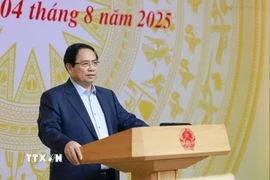 Thủ tướng Phạm Minh Chính chủ trì phiên họp lần thứ hai của Ban Chỉ đạo Quốc gia về phát triển ngành công nghiệp bán dẫn. (Ảnh: Dương Giang/TTXVN)