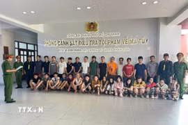 Các đối tượng bị bắt giữ. (Ảnh: TTXVN phát)