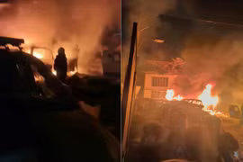 Hiện trường vụ nổ ở Đồn cảnh sát Nowgam. (Nguồn: NDTV)