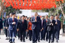 Tổng Bí thư Tô Lâm cùng Đoàn công tác của Trung ương đến Khu Di tích Quốc gia Đặc biệt Kim Liên, tỉnh Nghệ An. (Ảnh: Thống Nhất/TTXVN)