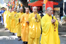 Ban Trị sự Giáo hội Phật giáo Việt Nam mong muốn các địa phương cùng toàn thể tăng ni, phật tử cả nước tích cực tham gia các hoạt động tri ân, báo ân, góp phần lan tỏa truyền thống biết ơn, tưởng nhớ công lao to lớn của các Anh hùng liệt sỹ đã hy sinh vì Tổ quốc. (Ảnh: Công Thử/TTXVN)