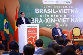 Tổng thống Brazil Luiz Inácio Lula da Silva phát biểu tại Diễn đàn kinh tế Việt Nam-Brazil. (Ảnh: Dương Giang/TTXVN)