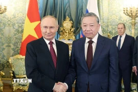 Tổng Bí thư Tô Lâm và Tổng thống Nga Vladimir Putin. (Ảnh: Thống Nhất/TTXVN)