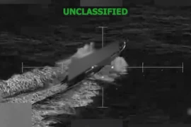 Quân đội Mỹ tấn công một tàu nghi là được dùng buôn bán ma túy. (Nguồn: Fox News)