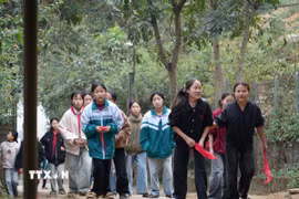 Học sinh Trường Phổ thông Dân tộc bán trú Trung học cơ sở Nậm Cắn, xã Nậm Cắn, Nghệ An. (Ảnh: Bích Huệ/TTXVN)