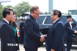 Thủ tướng Phạm Minh Chính rời Hà Nội, lên đường thăm chính thức Liên bang Nga. (Ảnh: Dương Giang/TTXVN)