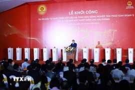 Thủ tướng Phạm Minh Chính phát biểu tại Lễ khởi công Dự án đầu tư phát triển kết cấu hạ tầng Khu công nghiệp Tân Trào (giai đoạn 1) và Dự án Nhà máy Nhiệt điện LNG Hải Phòng. (Ảnh: Dương Giang/TTXVN)