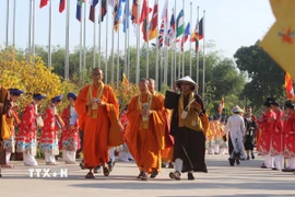 Đông đảo đại biểu trong nước và quốc tế dự bế mạc Đại lễ Phật đản Liên hợp quốc 2025. (Ảnh: Thanh Vũ/TTXVN)