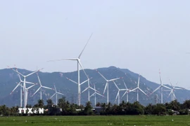 Một dự án năng lượng gió tại phía Nam tỉnh Khánh Hòa. (Ảnh: Công Thử/TTXVN)