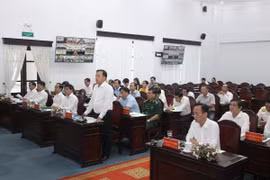 Ông Huỳnh Quốc Việt, Ủy viên dự khuyết Ban Chấp hành Trung ương Đảng, Phó Bí thư Thường trực Tỉnh ủy Bạc Liêu, phát biểu tại Hội nghị. (Ảnh: Chanh Đa/TTXVN)