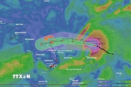 Hướng di chuyển của bão Ragasa từ hệ thống giám sát thiên tai Việt Nam. (Ảnh: TTXVN phát)
