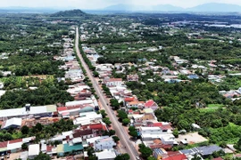 Một góc trung tâm huyện Xuân Lộc, tỉnh Đồng Nai. (Ảnh: Hồng Đạt/TTXVN)