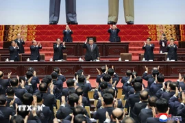 Nhà lãnh đạo Triều Tiên Kim Jong Un (thứ 4, trái) tại kỳ họp thứ nhất của Quốc hội tại Bình Nhưỡng, ngày 22/3/2026. (Ảnh: Yonhap/TTXVN)