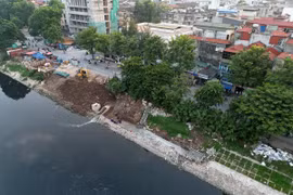 Một góc sông Tô Lịch. (Nguồn: TTXVN)