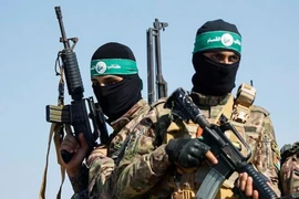 Các tay súng Hamas. (Ảnh: IRNA/TTXVN)