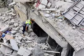 Tòa nhà bị phá hủy sau cuộc không kích của Israel tại Borj El Chmali, Liban, ngày 30/5/2026. (Ảnh: THX/TTXVN)