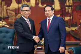 Thủ tướng Phạm Minh Chính tiếp Đại sứ Indonesia tại Việt Nam Denny Abdi nhân kết thúc nhiệm kỳ công tác. (Ảnh: Dương Giang/TTXVN)