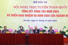 Phó Thủ tướng Thường trực Nguyễn Hòa Bình dự và chỉ đạo hội nghị. (Ảnh: Văn Điệp/TTXVN)