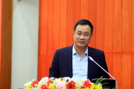 Bí thư Tỉnh ủy Lê Ngọc Quang phát biểu tại hội nghị. (Ảnh: Tá Chuyên/TTXVN)