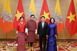 Chủ tịch nước Lương Cường và Phu nhân đón Quốc vương Bhutan Jigme Khesar Namgyel Wangchuck và Hoàng hậu dự tiệc chiêu đãi. (Ảnh: Lâm Khánh/TTXVN)