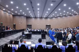 Quang cảnh phiên toà xét xử. (Ảnh: Phạm Kiên/TTXVN)
