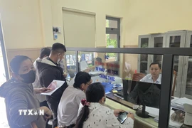 Nhờ ứng dụng AI vào thủ tục hành chính, các địa phương ở thành phố Đà Nẵng đã rút ngắn thời gian xử lý, không để xảy ra tình trạng hồ sơ bị “quay vòng” vì lỗi nhỏ. (Ảnh: Khoa Chương/TTXVN)