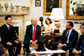 Tổng thống Hàn Quốc Lee Jae Myung và Tổng thống Mỹ Donald Trump tại cuộc gặp. (Nguồn: The Washington Post)