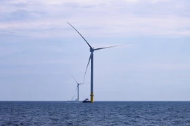 Ngày 22/12/2025, Bộ Nội vụ Mỹ thông báo tạm dừng các hợp đồng thuê đối với Revolution Wind và 4 dự án điện gió ngoài khơi khác đang xây dựng, với lý do rủi ro an ninh quốc gia. (Nguồn: Ctexaminer)