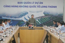 Phó Thủ tướng Trần Hồng Hà phát biểu tại buổi làm việc với các đơn vị liên quan về tiến độ Sân bay Long Thành. (Ảnh: Công Phong/TTXVN)