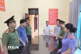 Đối tượng Phạm Quốc Dương tại Cơ quan An ninh điều tra, Công an tỉnh Tuyên Quang. (Ảnh: TTXVN phát)