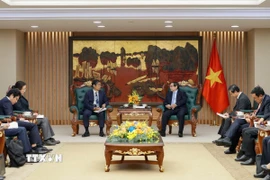 Thủ tướng Phạm Minh Chính tiếp Đại sứ Nhật Bản tại Việt Nam Ito Naoki. (Ảnh: Dương Giang/TTXVN)
