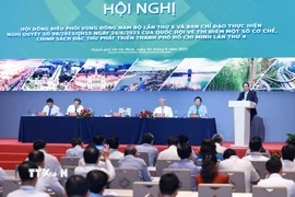 Thủ tướng Phạm Minh Chính phát biểu chỉ đạo Hội nghị Hội đồng điều phối vùng Đông Nam Bộ lần thứ 6 và Ban Chỉ đạo thực hiện Nghị quyết số 98 của Quốc hội. (Ảnh: Dương Giang/TTXVN)