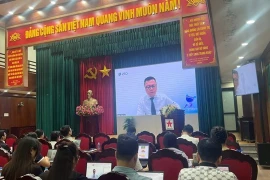Nhà báo Lê Quốc Minh - Ủy viên Trung ương Đảng, Phó Trưởng Ban Tuyên giáo và Dân vận Trung ương, Tổng Biên tập Báo Nhân Dân, Chủ tịch Hội Nhà báo Việt Nam phát biểu khai giảng khóa học.