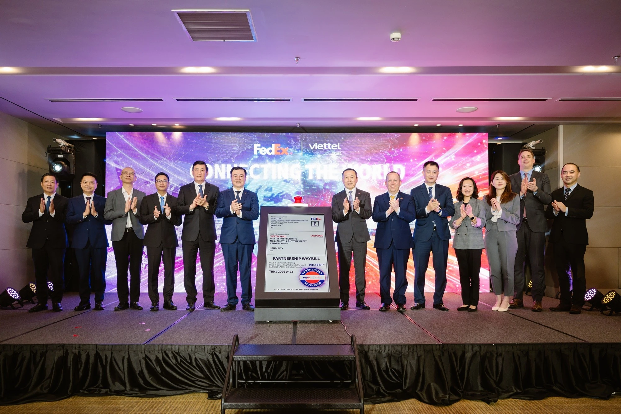 FedEx và Viettel Post hợp tác, tăng cường kết nối logistics xuyên biên giới