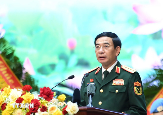 Đại tướng Phan Văn Giang, Bộ trưởng Bộ Quốc phòng phát biểu. (Ảnh: Trọng Đức/TTXVN) ttxvn-tong-bi-thu-to-lam-du-dai-hoi-thi-dua-quyet-thang-toan-quan-lan-thu-xi-8294133.jpg